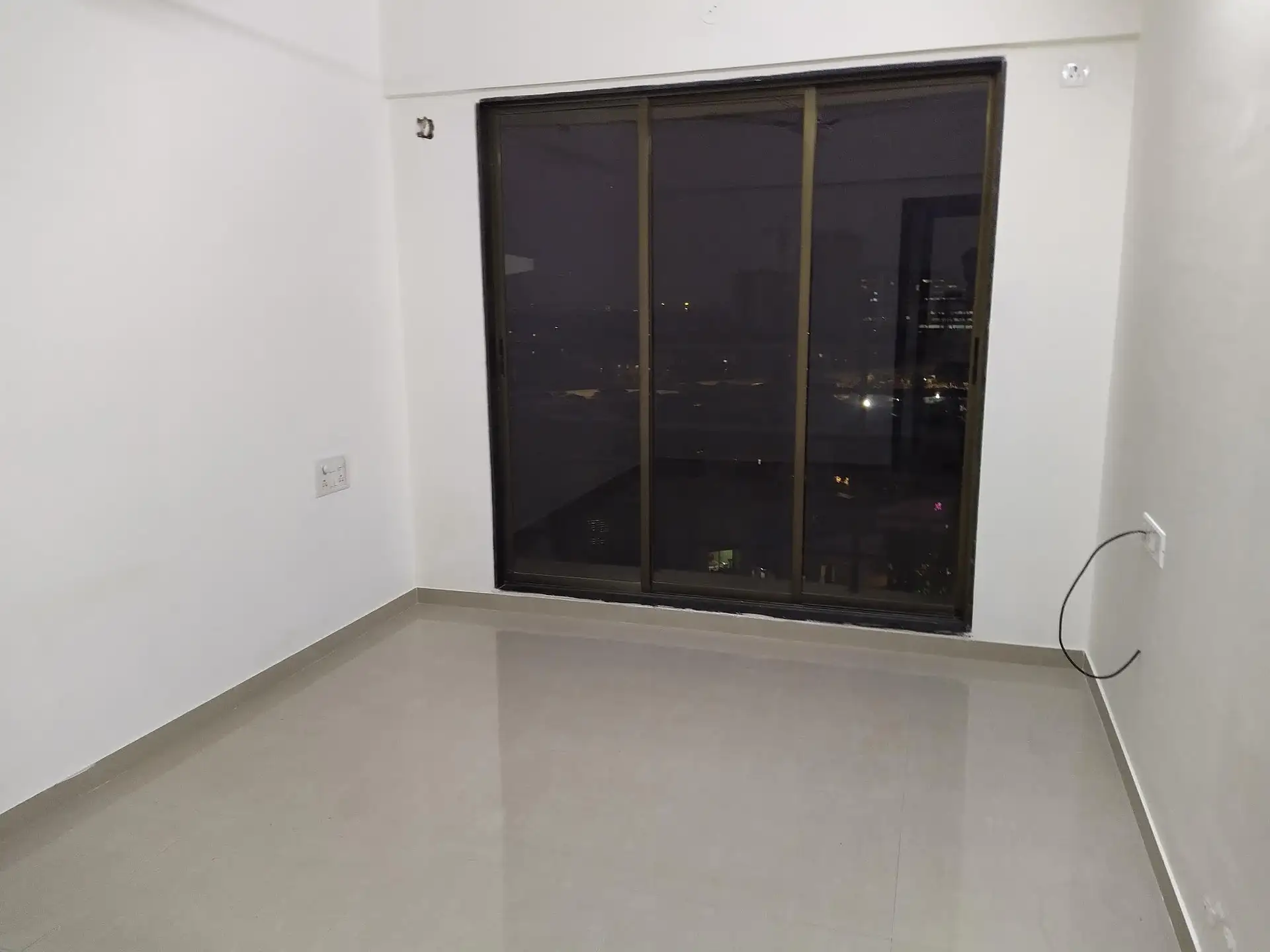 2 BHK Flat for Sale in sethia link view, Goregaon West